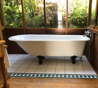 Restored bath gallery image 4
