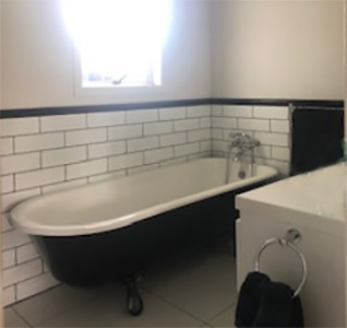 Restored bath gallery image 8